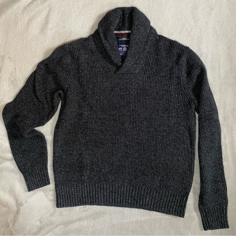 American Eagle Outfitters Dark Gray Shawl Collar Style Sweater NWOT